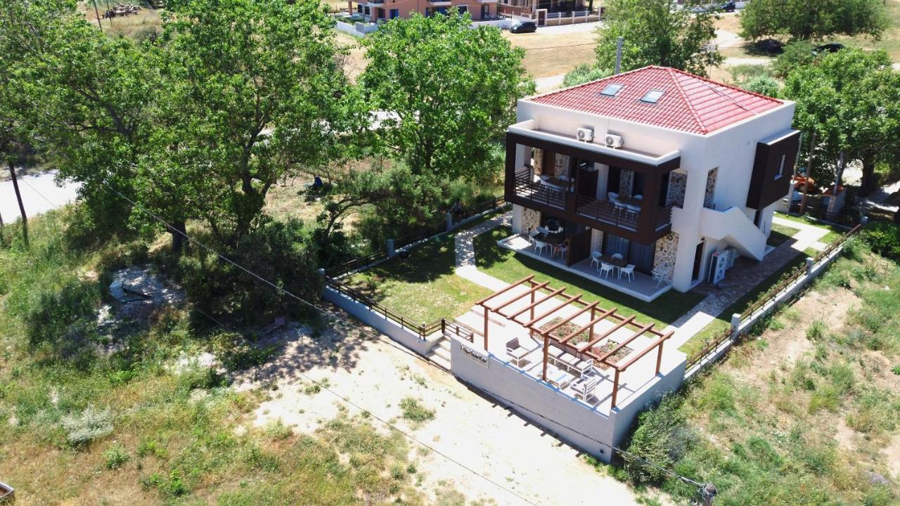 Marineiko Luxury Apartments Ierissos Exterior photo